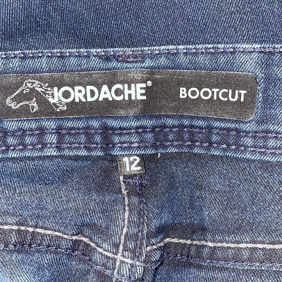 Jordache Embroidered Embellished Details Bootcut Jeans - Picture 11 of 15